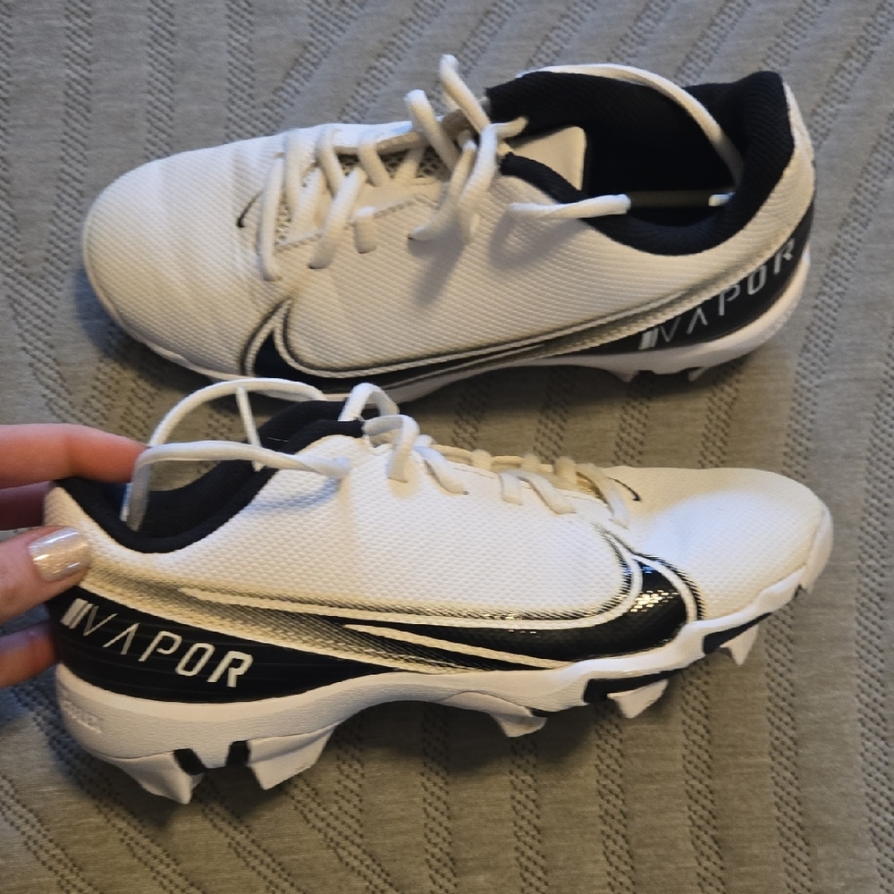 Nike Kids Vapor Sneakers - White and Black